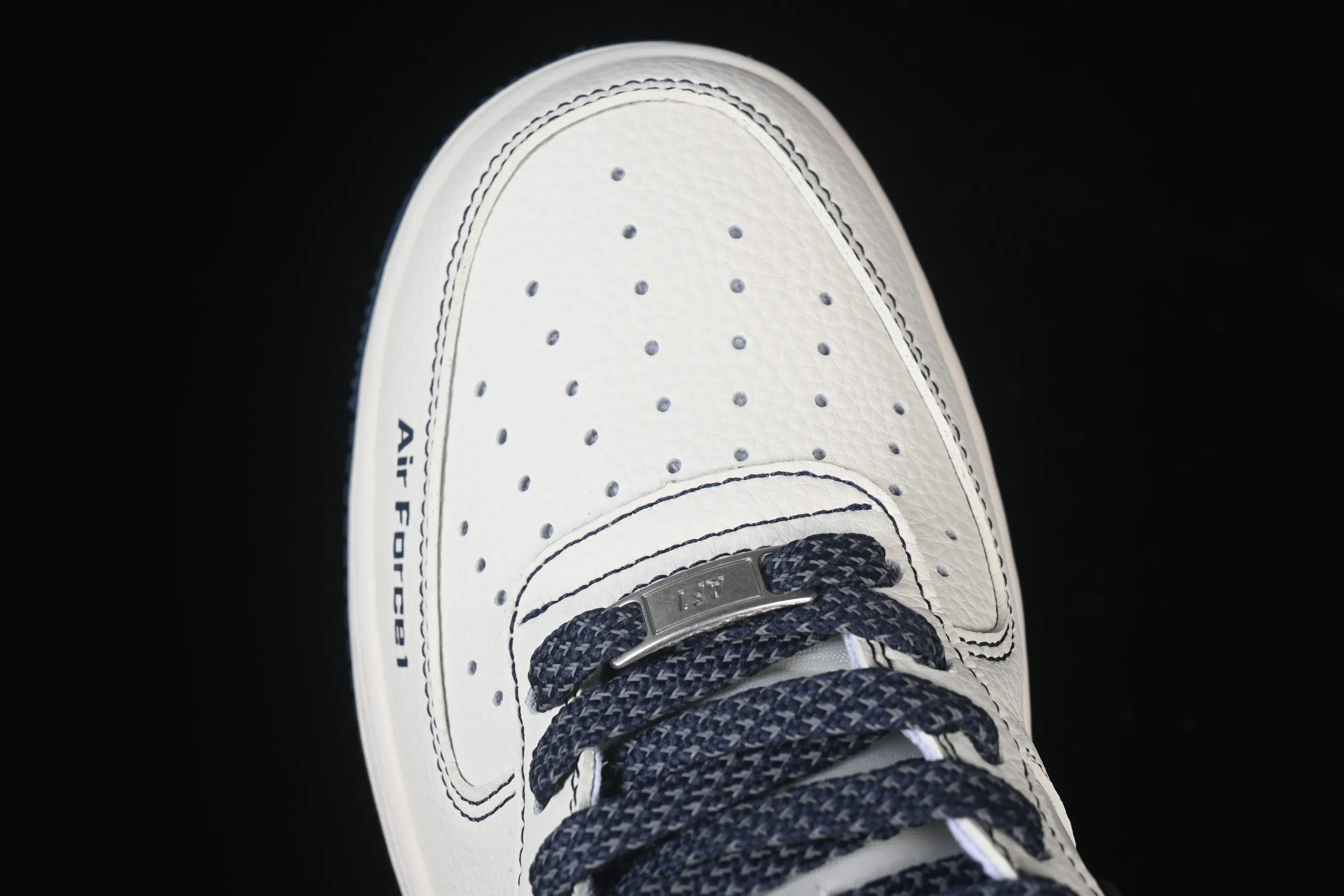 All categories Nk Air Force 1 Air Force series Nk Air Force 1 Low Air Force low-top Nike Air Force 1'07 Low Beige Bugs Bunny Air Force 1 low-top casual sneakers JP8028-013